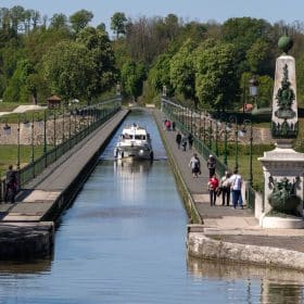 The Canal Aqueduct in Briare: crossing the Loire